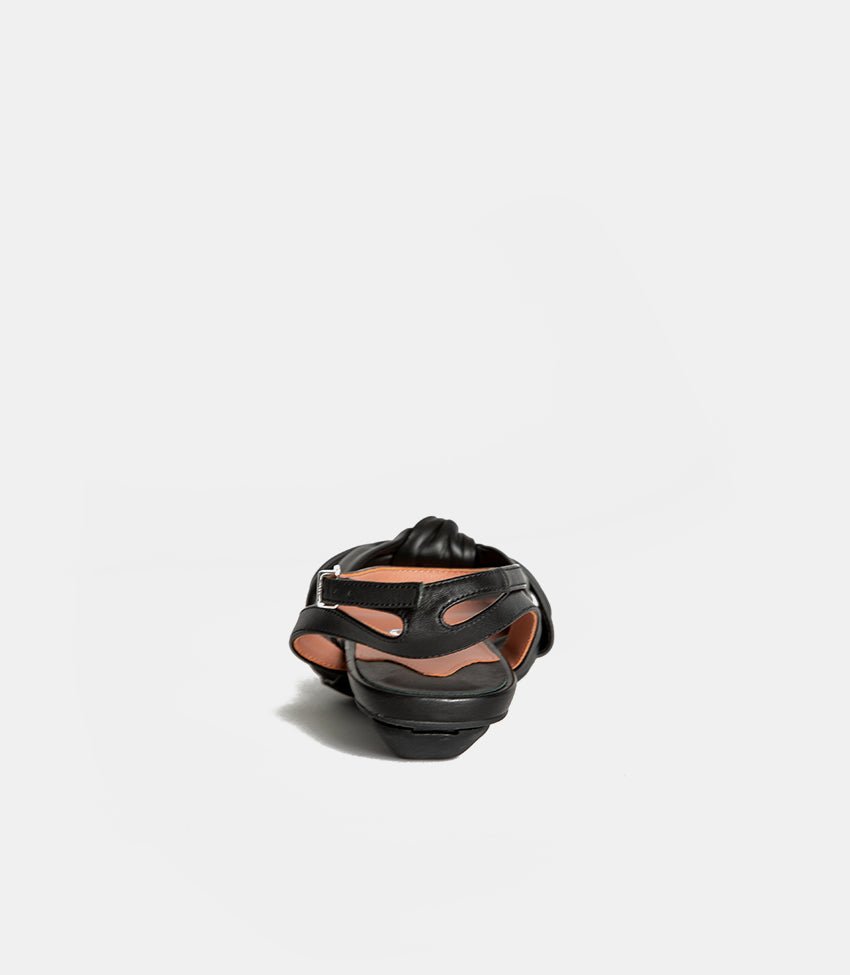 Everyday Sandals in Black Leather