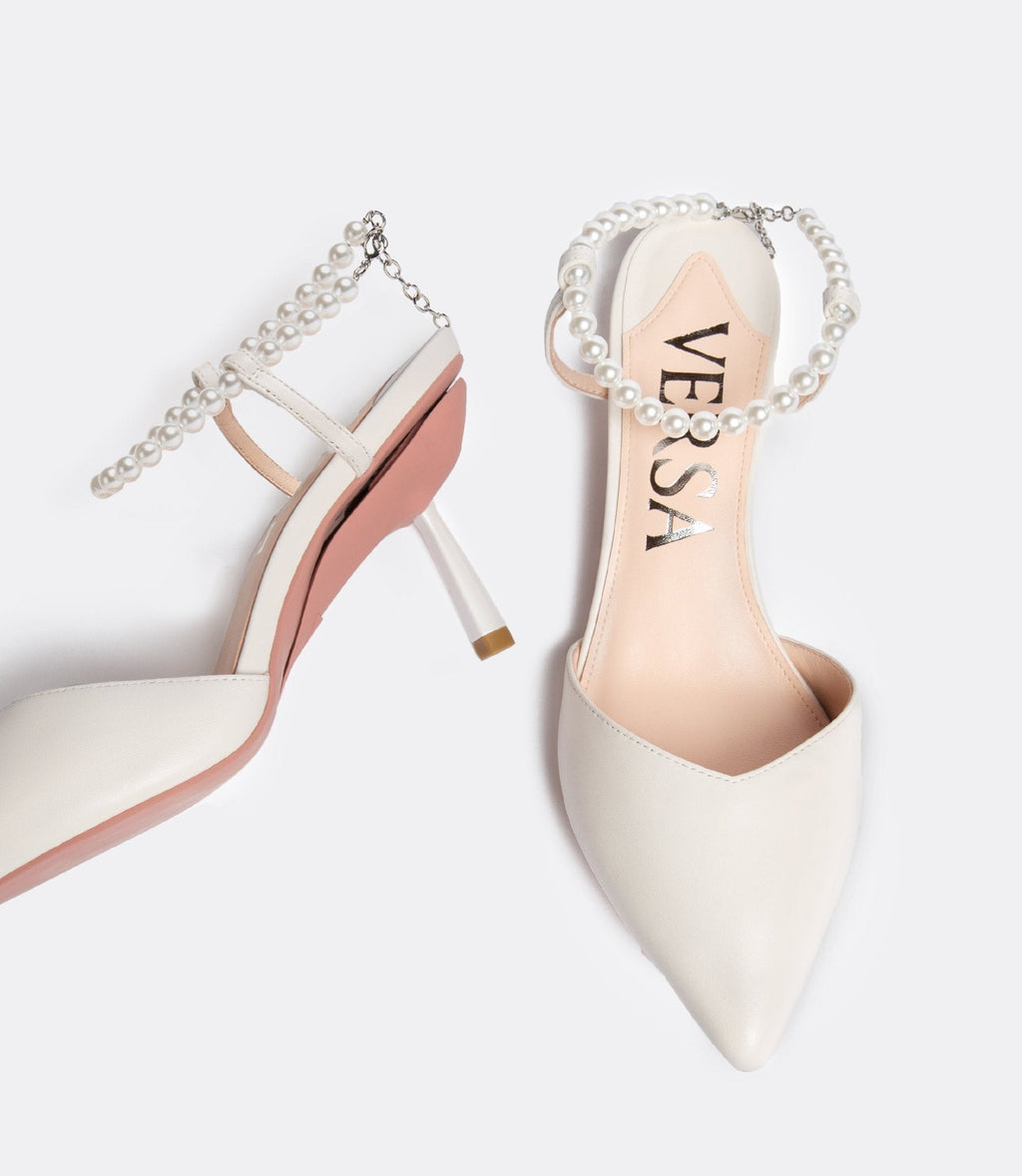 Publicist Pumps in White Pearl